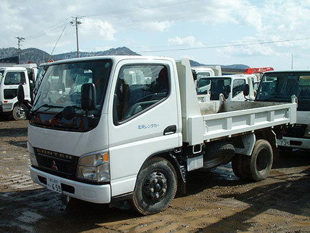 2tダンプカー